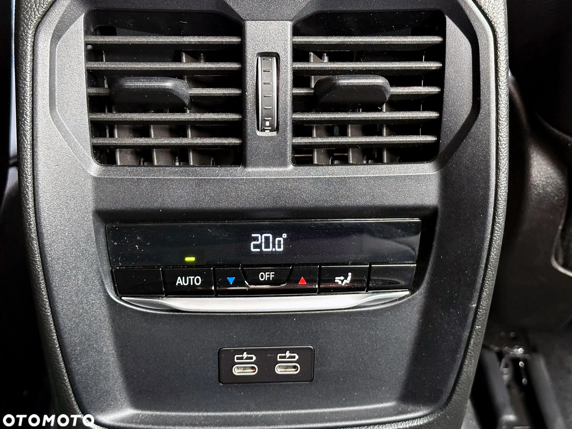 BMW Seria 3 318i M Sport - 23