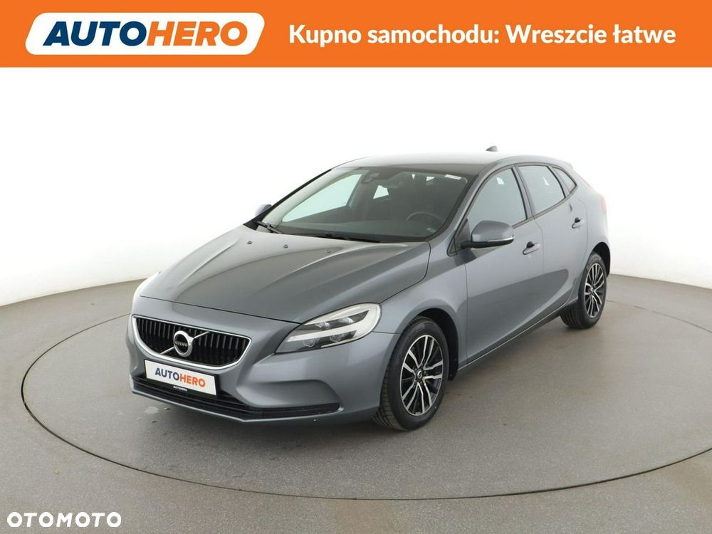 Volvo V40 T2 Momentum - 2
