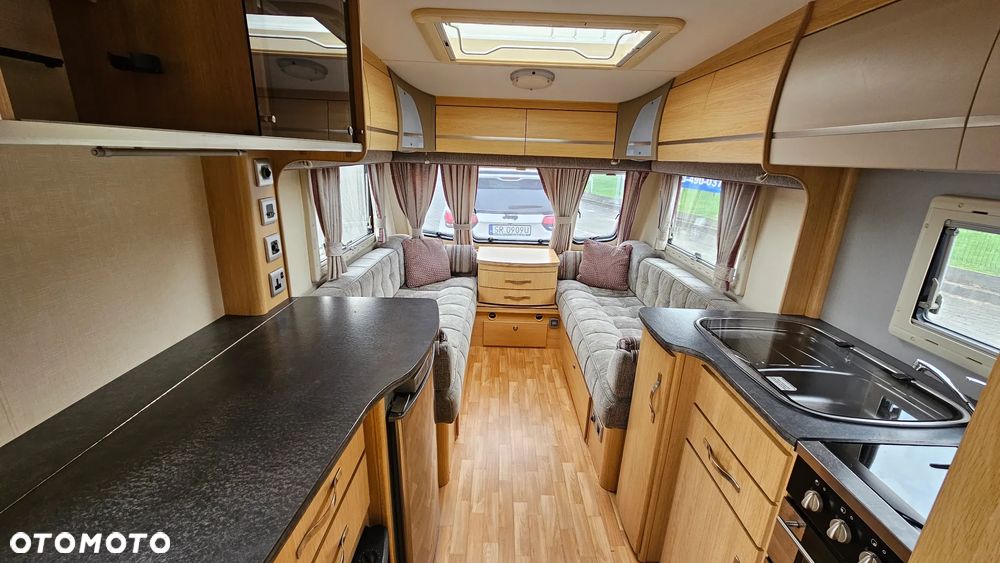 Coachman Pastiche - 4