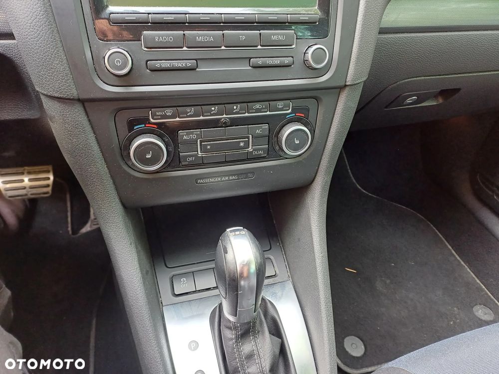 Volkswagen Golf 1.4 TSI DSG Style - 8