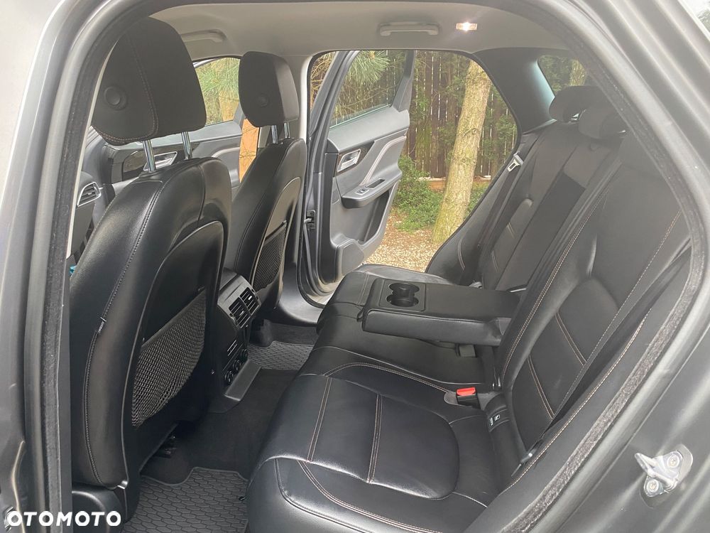 Jaguar F-Pace 2.0 i4D AWD Portfolio - 19