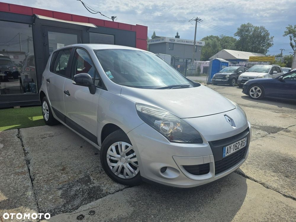 Renault Scenic - 3