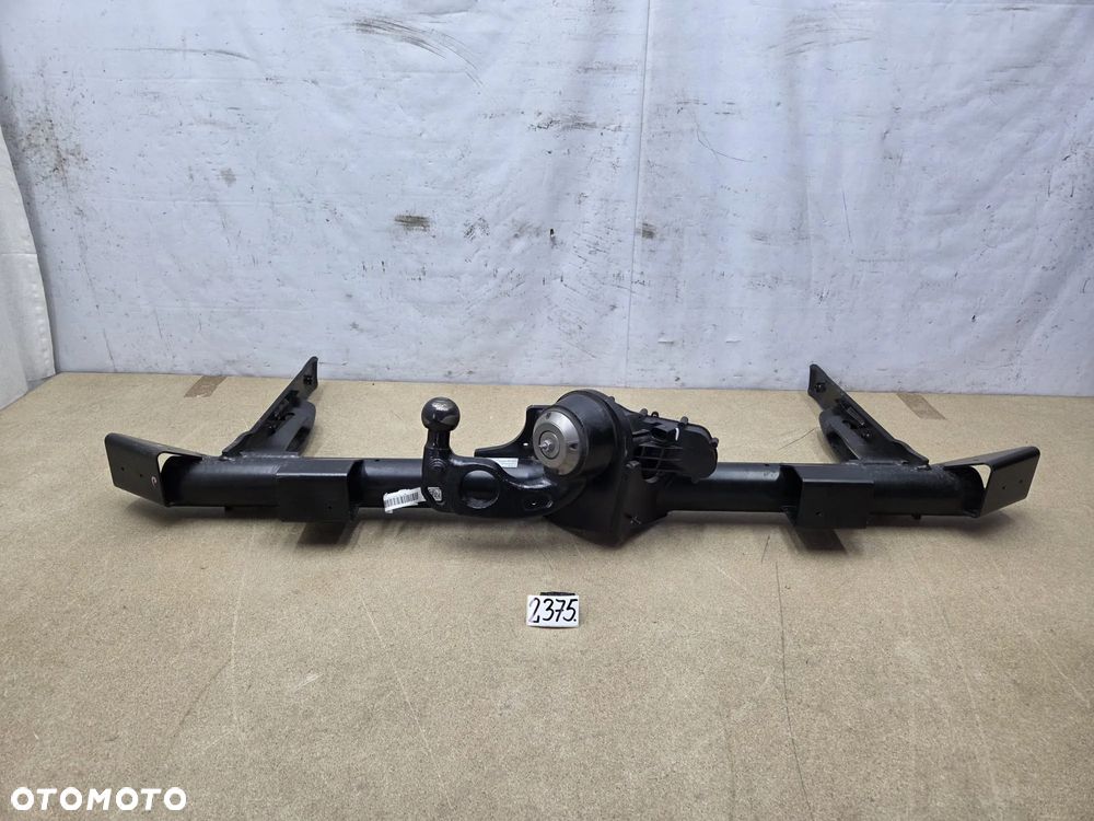 Skoda Enyaq 5LG803881C hak holowniczy elektrycznie odmykany - 1