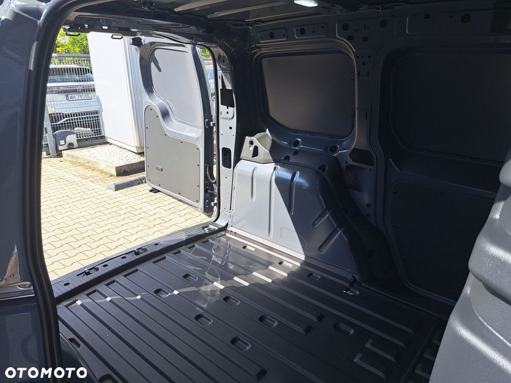 Volkswagen Caddy - 9