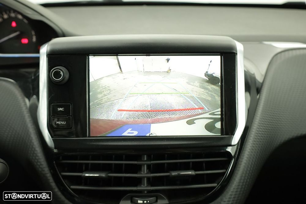 Peugeot 2008 1.2 PureTech Allure - 11