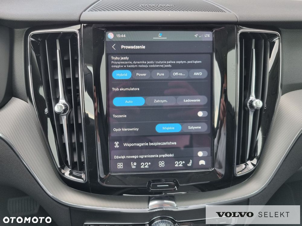 Volvo XC 60 - 30