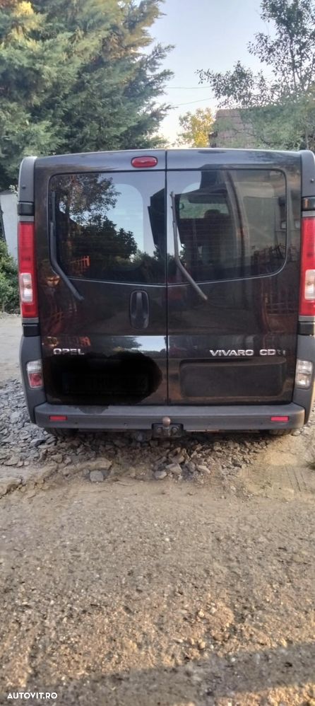 Opel Vivaro - 2