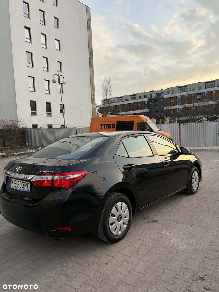 Toyota Corolla 1.6 Active - 9