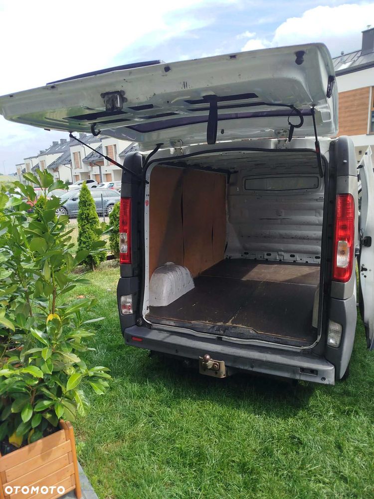 Opel Vivaro - 5