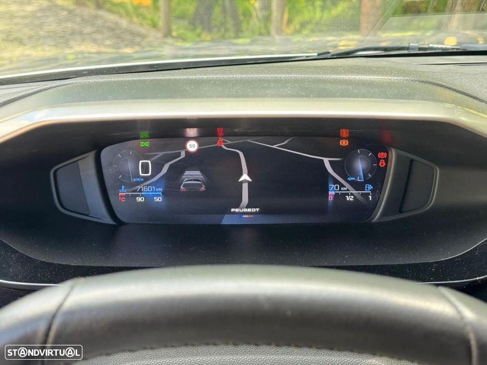 Peugeot 308 1.2 PureTech Allure Pack - 21