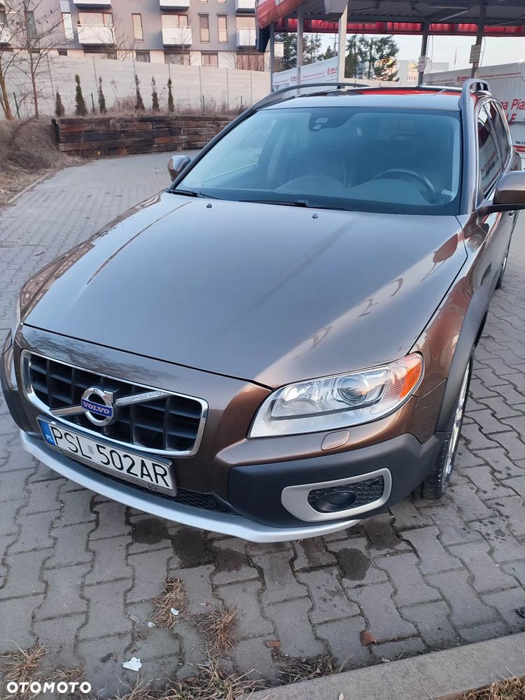 Volvo XC 70 D5 AWD Summum - 8