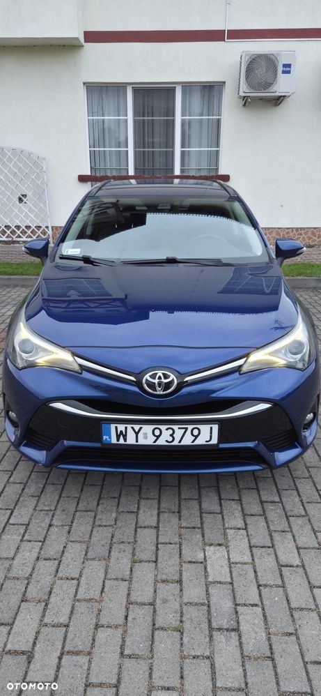 Toyota Avensis 2.0 D-4D Premium - 36