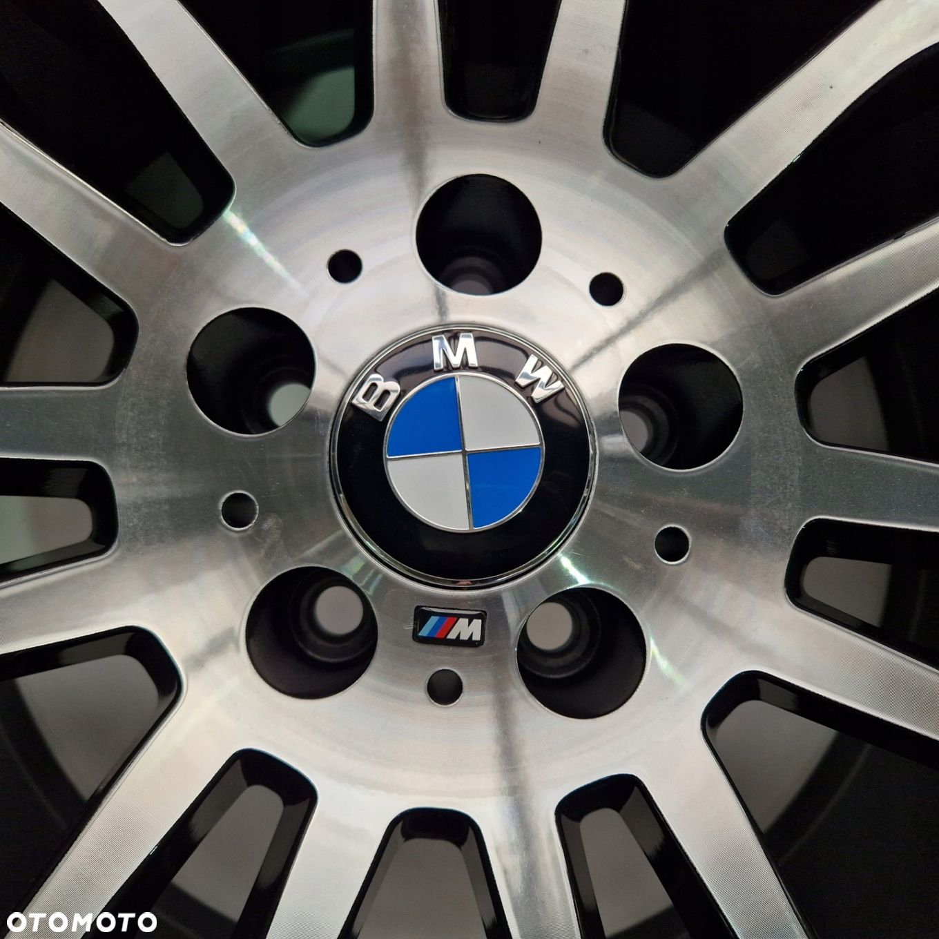 BMW X5 F15 E70 X6 F16 E71 5x120 20 IS40 IS35 4X - 5