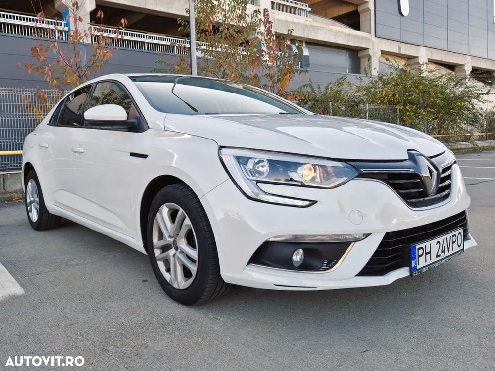 Renault Megane TCe GPF Business - 7