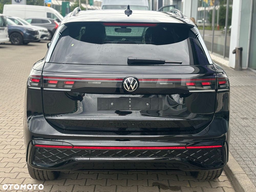 Volkswagen Tiguan - 5