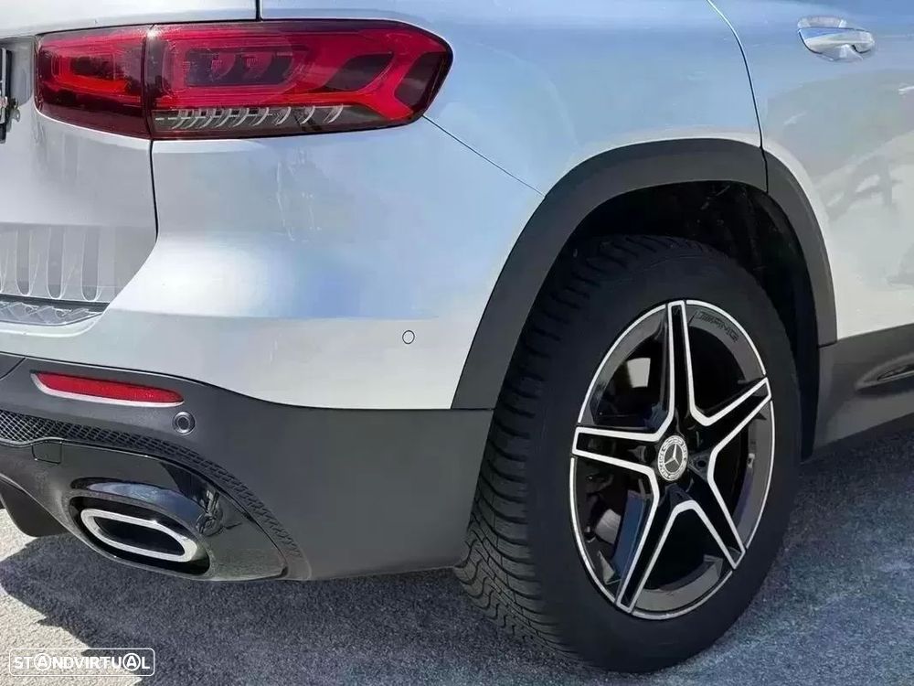 Mercedes-Benz GLB 200 d AMG Line - 13