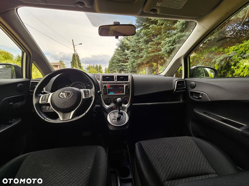 Toyota Verso S 1.33 VVT-i Multidrive Club - 19