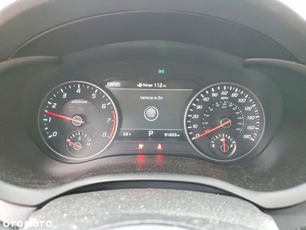 Kia Stinger 3.3 T-GDI AWD GT - 10