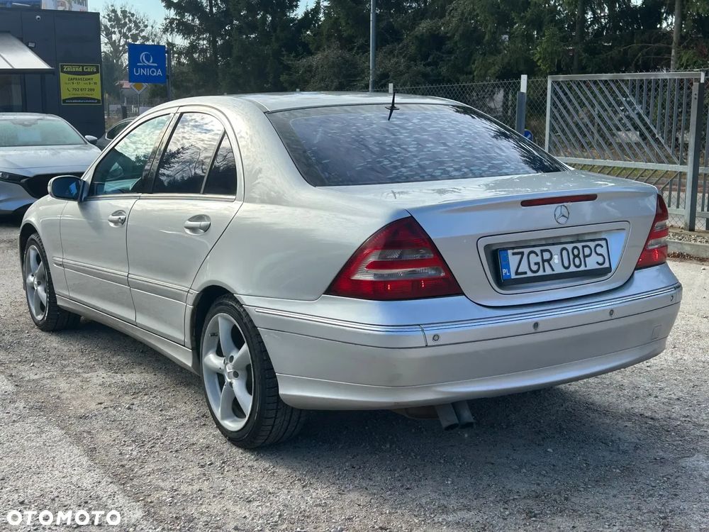 Mercedes-Benz Klasa C 200 T CDI Avantgarde - 7