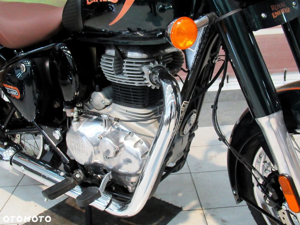 Royal Enfield Classic - 23