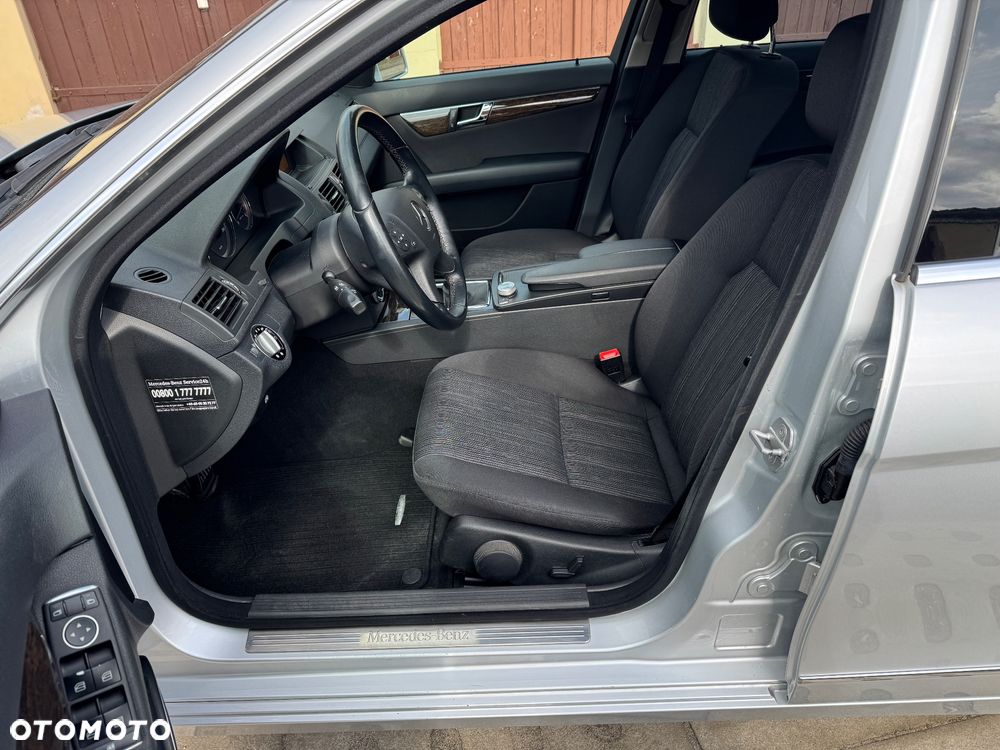 Mercedes-Benz Klasa C 180 Kompressor Elegance - 6