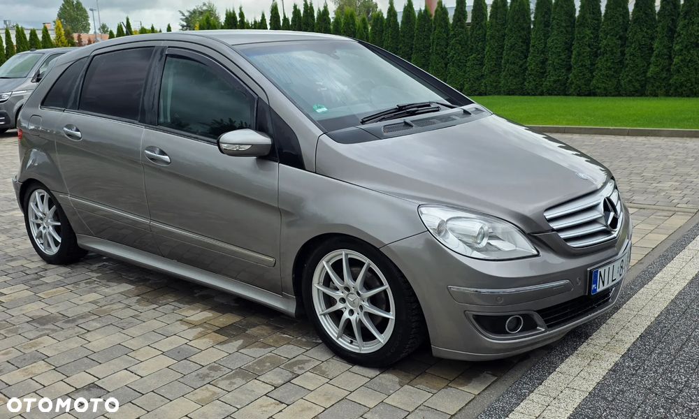 Mercedes-Benz Klasa B - 2