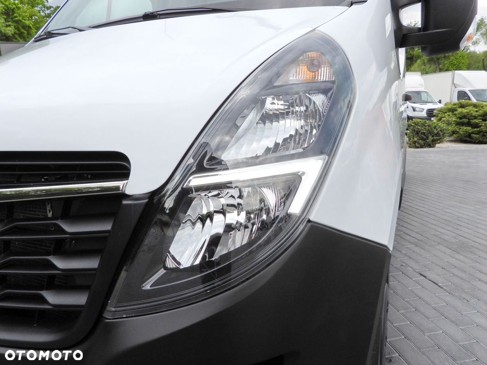 Opel MOVANO  FURGON BRYGADÓWKA  7 MIEJSC TEMPOMAT LEDY KLIMATYZACJA  135KM - 21