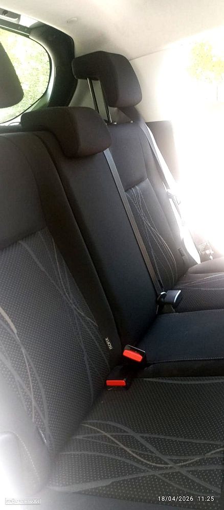 Peugeot 208 PureTech 82 Active - 12