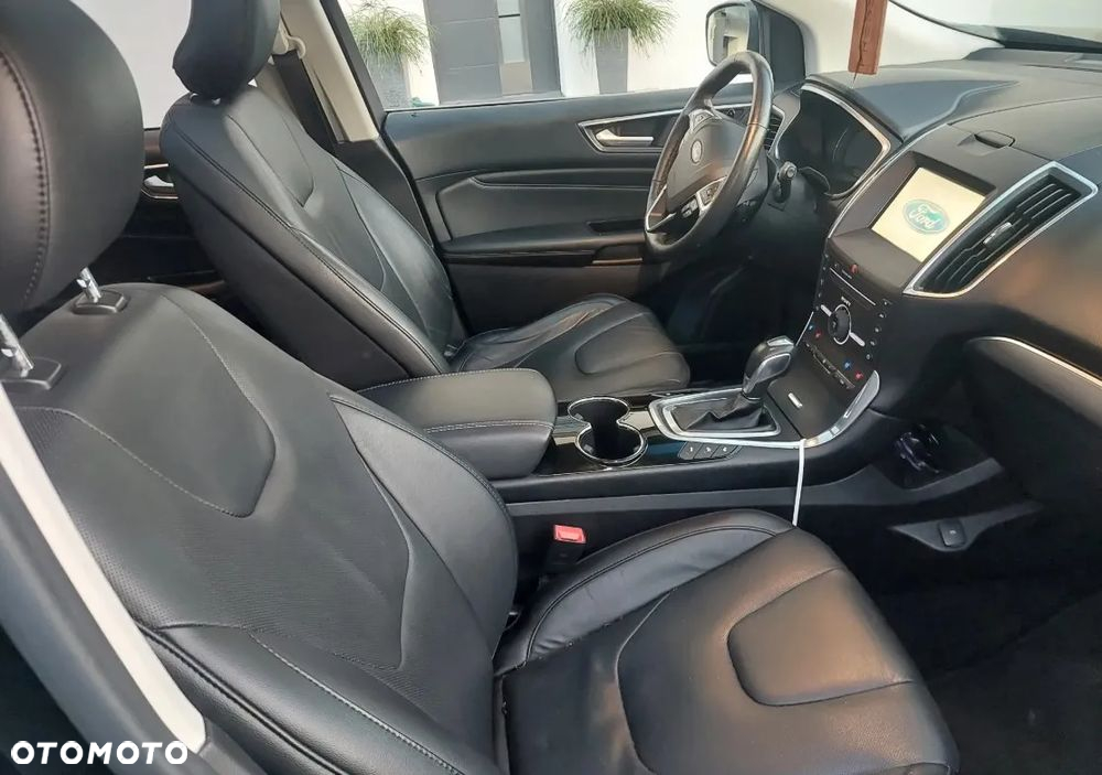 Ford Edge 2.0 TDCi Bi-Turbo 4x4 Titanium - 10