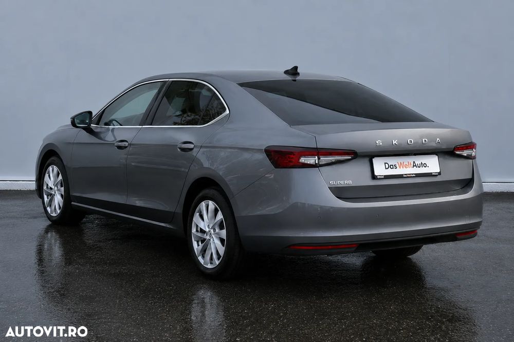 Skoda Superb 2.0 TDI DSG Selection - 5
