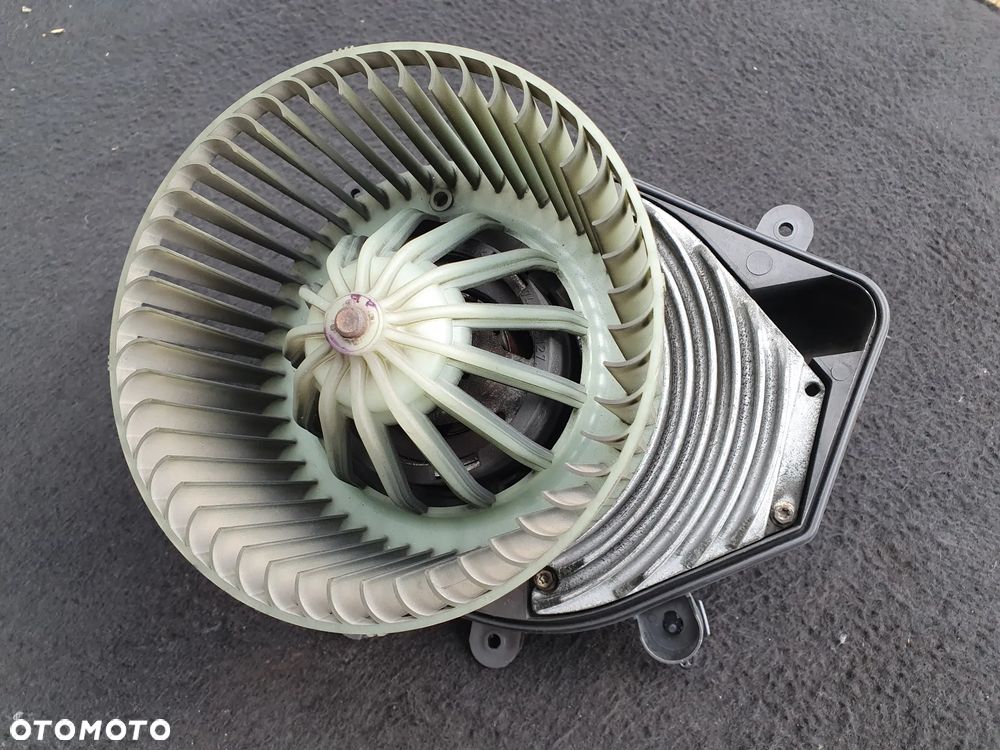 AUDI A4 B5 VW PASSAT B5 WENTYLATOR DMUCHAWA NAWIEWU 8D1820021 ORYGINAŁ Z REZYSTOREM OPORNIKIEM POSIADAM 3SZT - 8