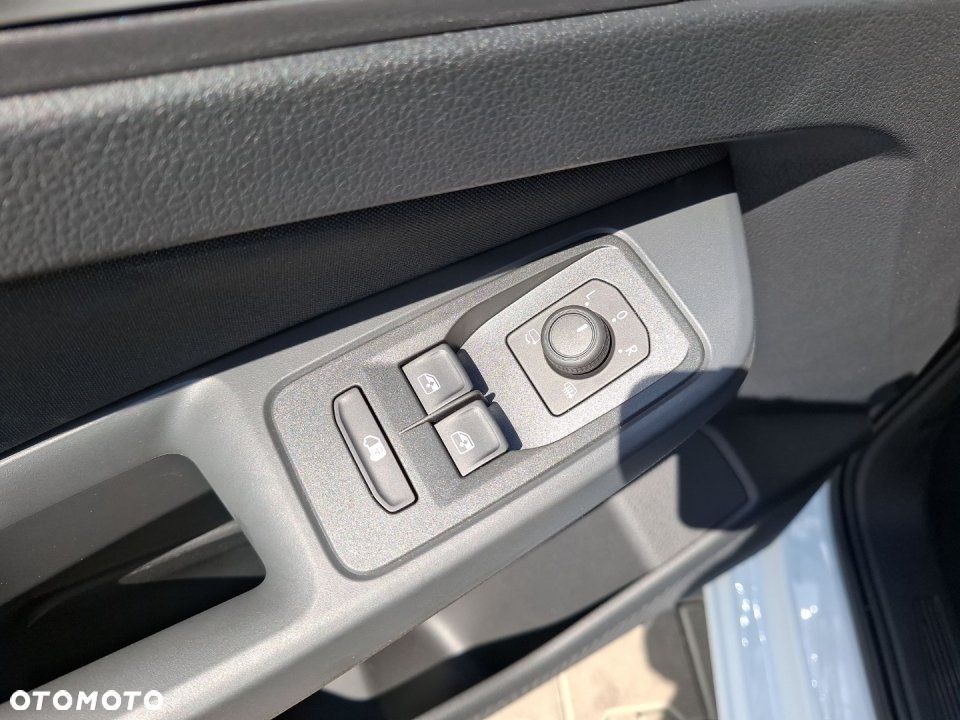 Ford Transit Connect - 20