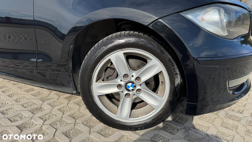BMW Seria 1 118d DPF - 33