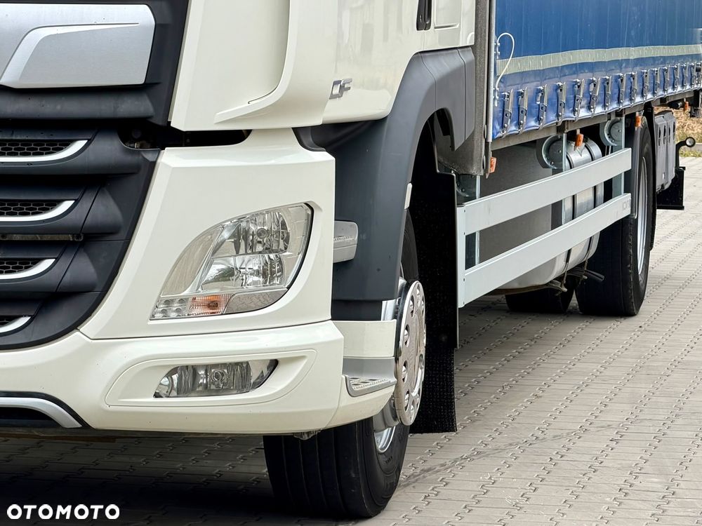 DAF CF 320 / FIRANKA / 23 EUROPALETY / 9 410 KG ŁADOWNOŚCI / AUTOMAT / SYPIALKA / EURO 6 / SPROWADZONY / 2018 ROK - 17