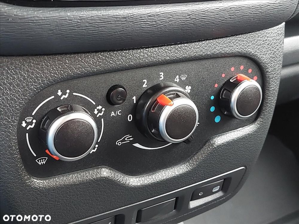 Dacia Lodgy 1.5 Blue dCi Stepway Comfort S&S - 17