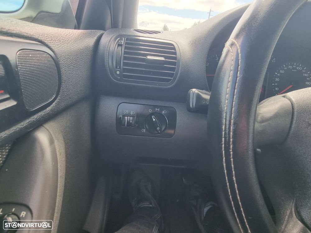 Audi A3 1.9 TDI Attraction - 13