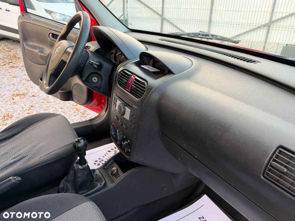 Opel Combo - 17