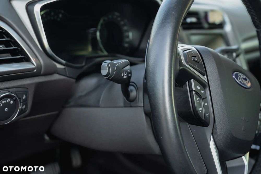 Ford Mondeo 2.0 EcoBlue Vignale AWD - 23