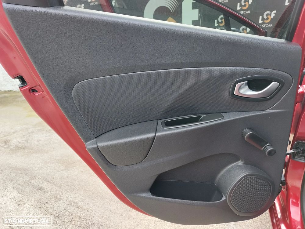 Renault Clio Sport Tourer 0.9 TCe Limited Edition - 17