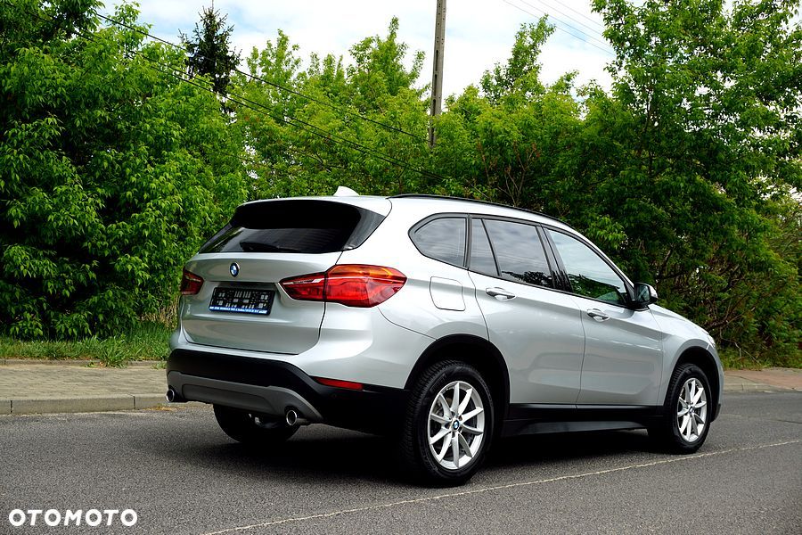 BMW X1 sDrive18d xLine sport - 17