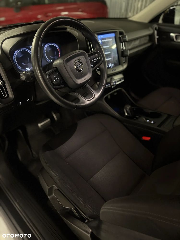 Volvo XC 40 T3 - 9