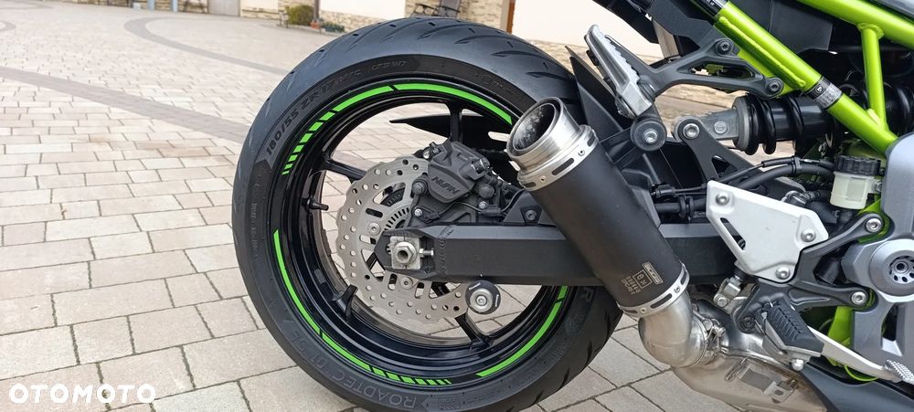 Kawasaki Z 900 - 23
