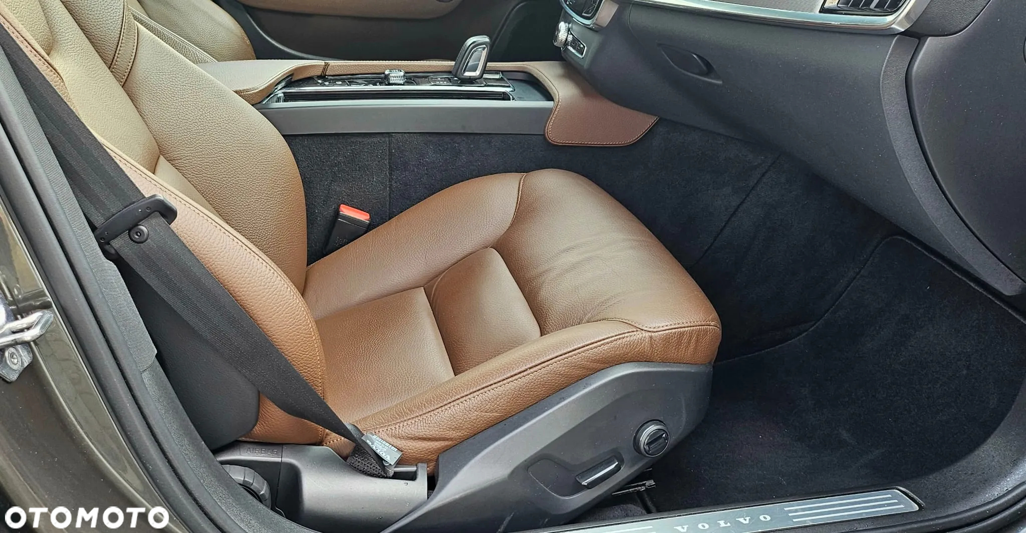 Volvo V90 B4 D Geartronic Momentum Pro - 25