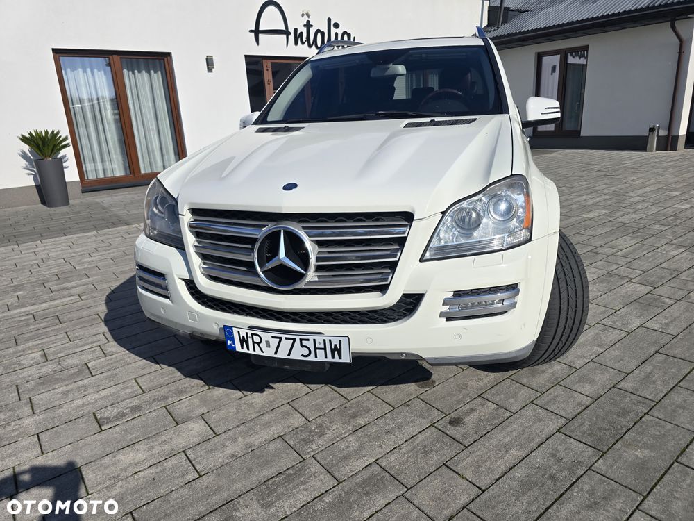 Mercedes-Benz GL 500 - 19
