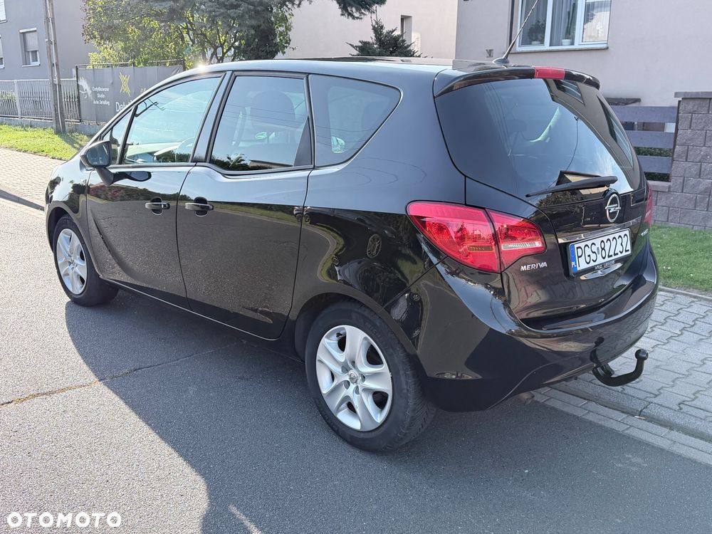 Opel Meriva 2011 photo 4