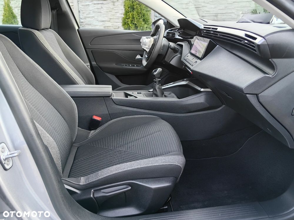 Peugeot 308 PureTech 130 Allure - 12