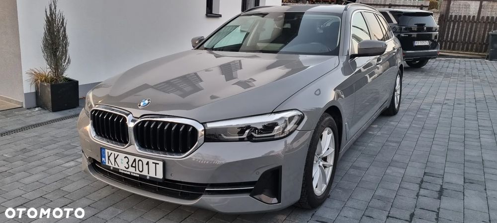 BMW Seria 5 520d xDrive Sport Line - 13