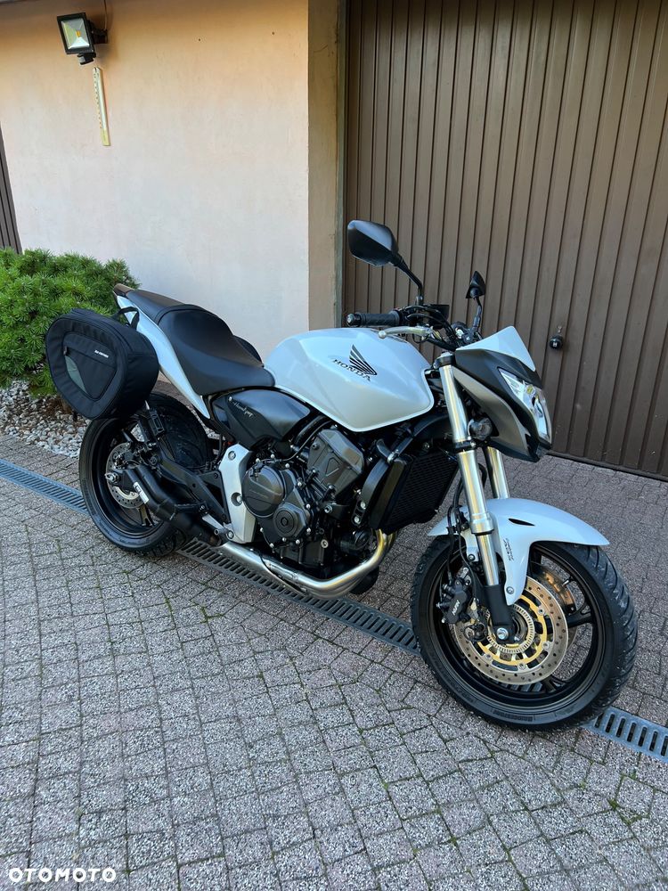 Honda Hornet - 2