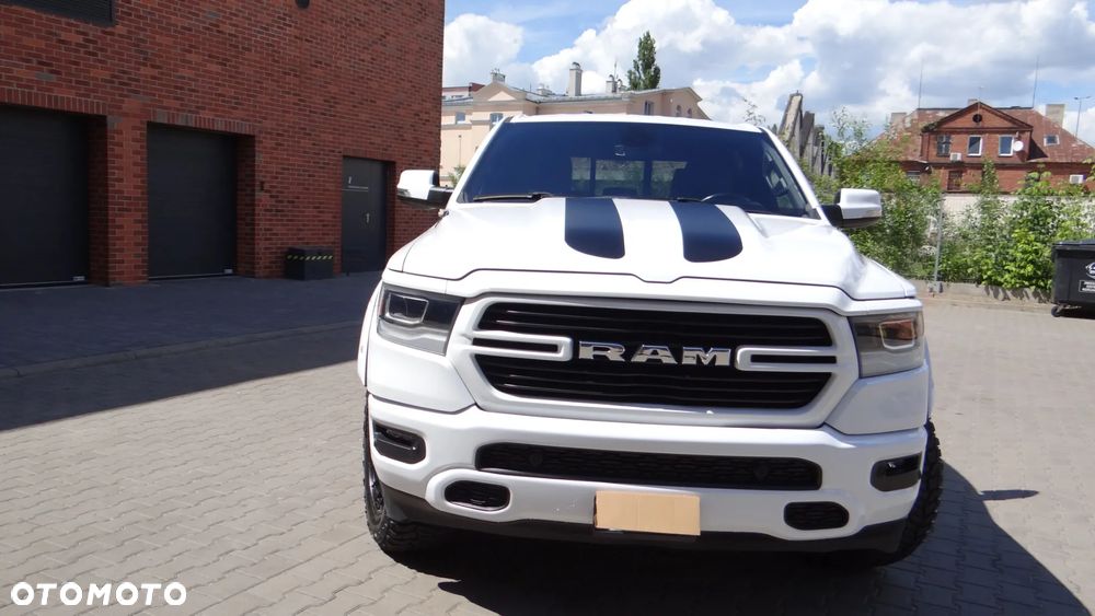 RAM 1500 5.7 eTorque Crew Cab Shortbed Bighorn Sport - 2