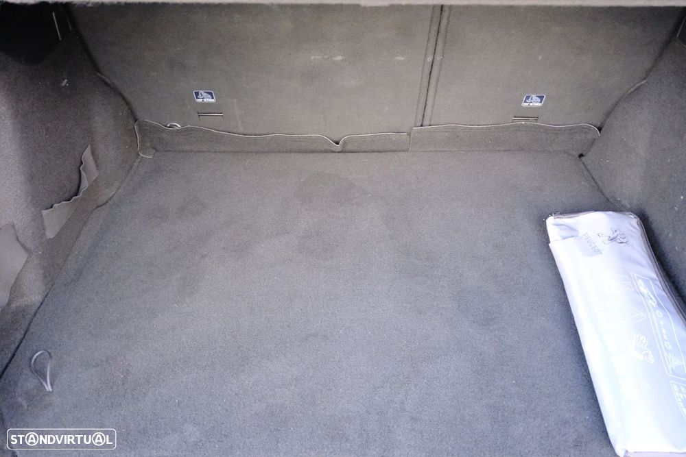 Peugeot 2008 1.2 PureTech Allure - 30